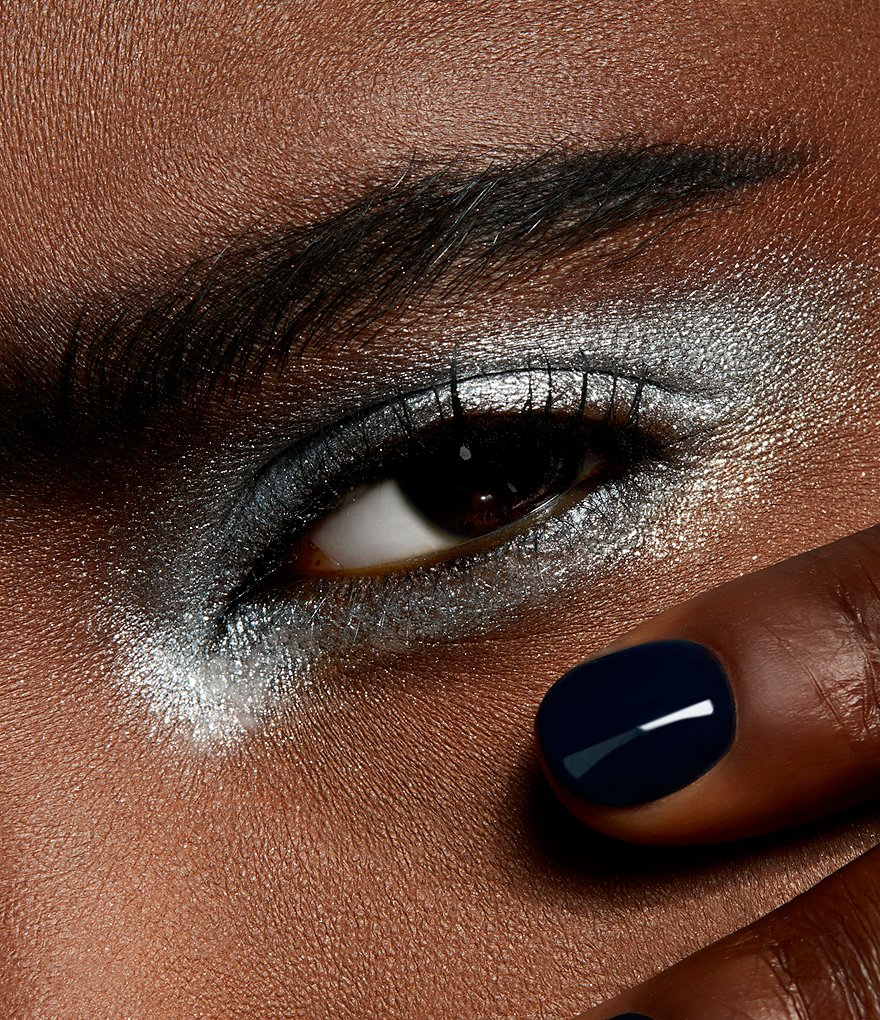 MAC Dazzleshadow Extreme Eyeshadow