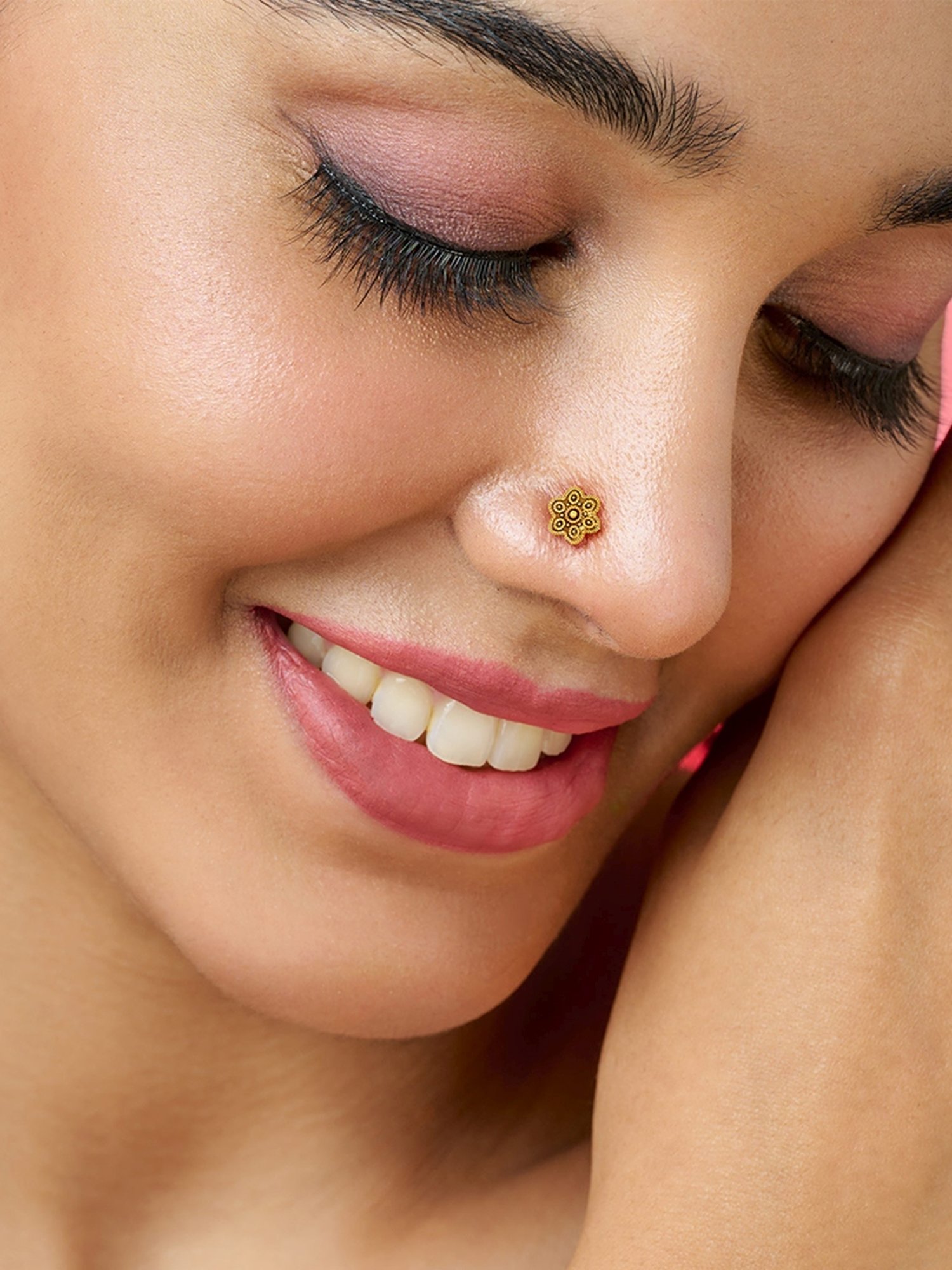 PC Jeweller Kata 22 kt Gold Nosepin