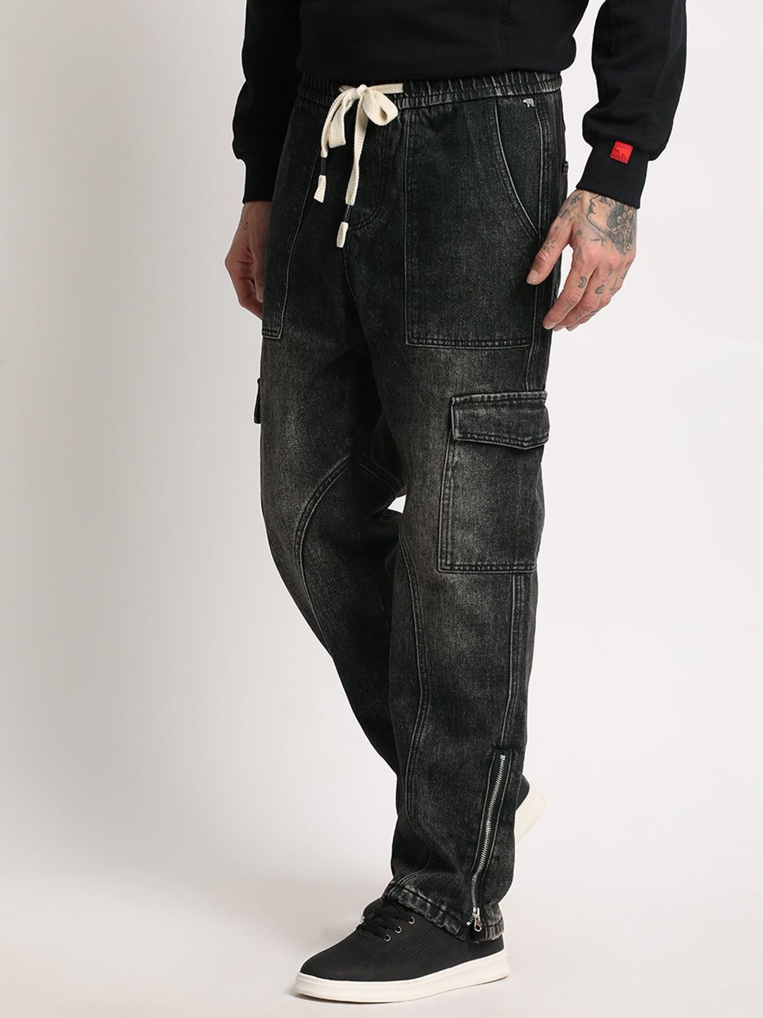 The Bear House Black Cotton Straight Fit Cargo Jeans