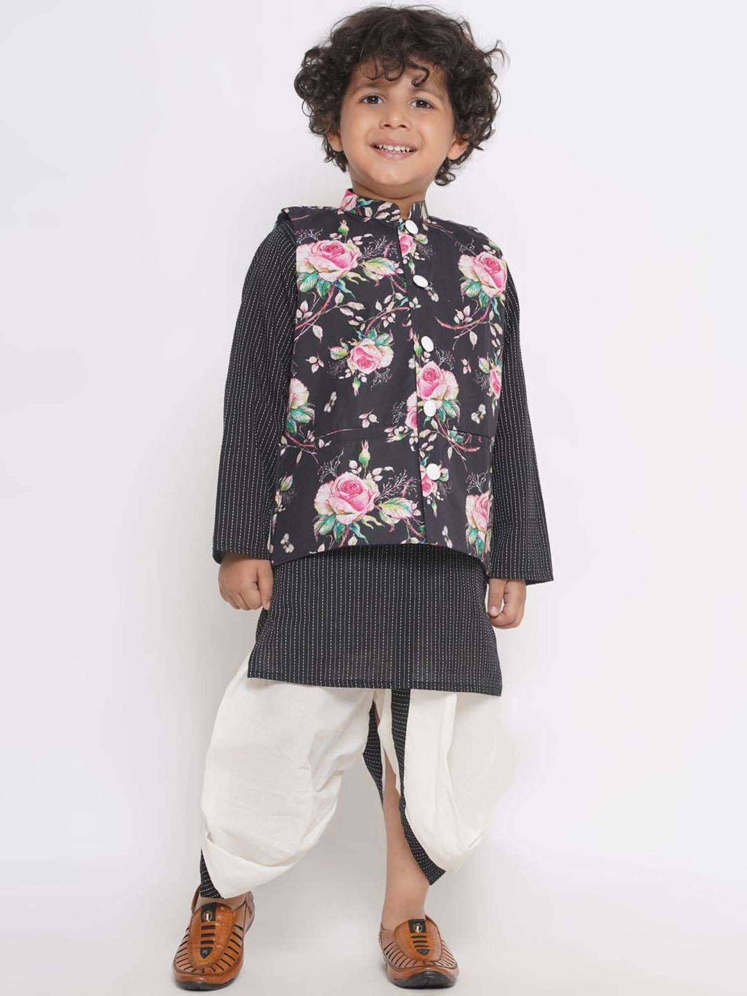 Little Bansi Kids Black & Pink Cotton Floral Print Full Sleeves Kurta Set