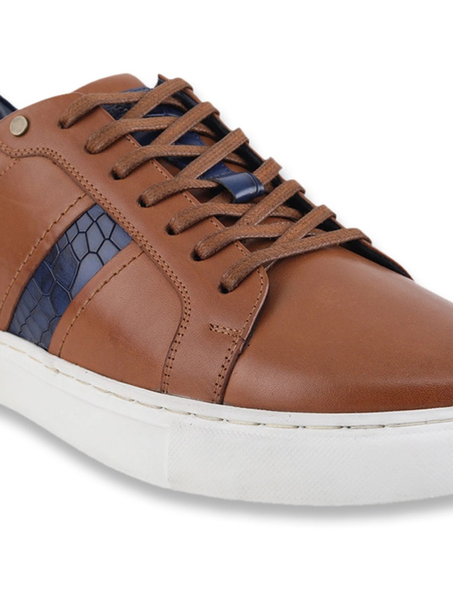 Ezok Men's Tan Casual Sneakers