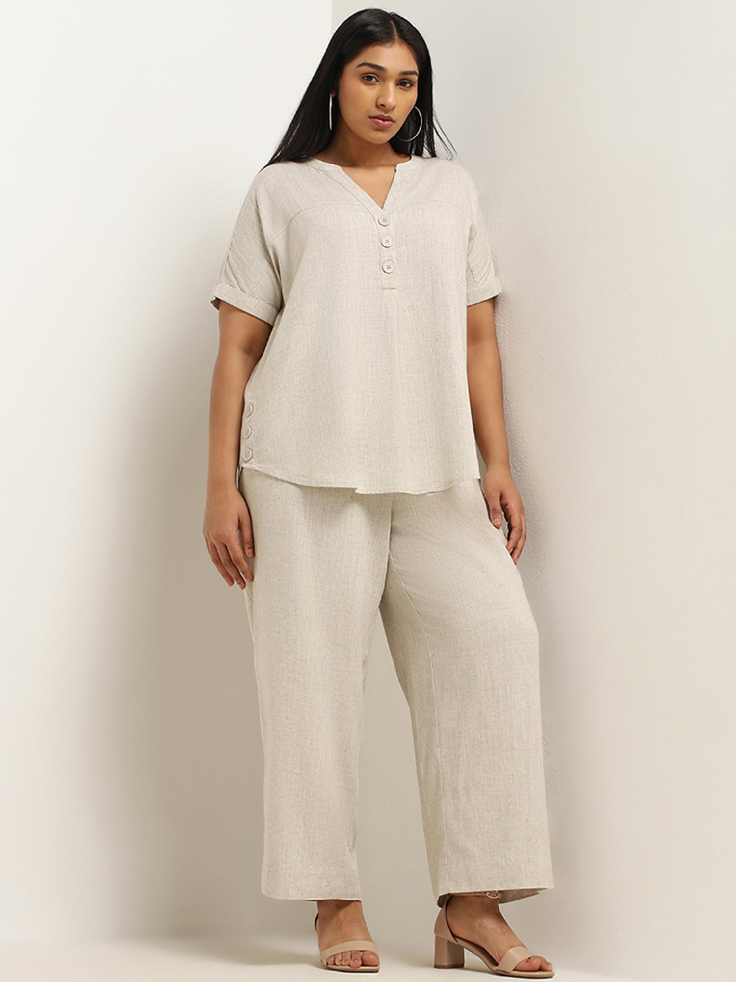 KENDALL + KYLIE Black Mid Rise Bootcut Pants