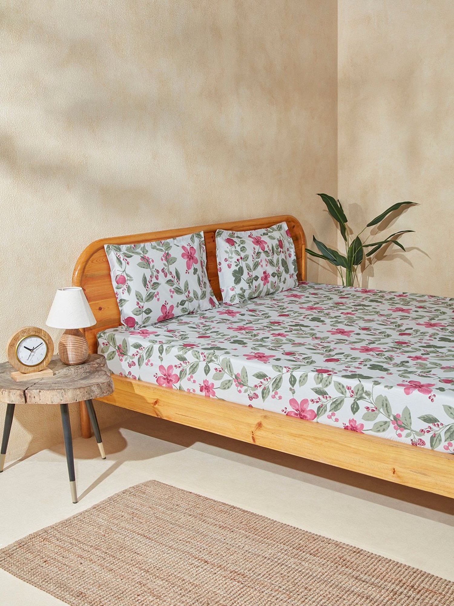 Westside Home Multicolor Floral King Bed Fitted Sheet & Pillowcase Set