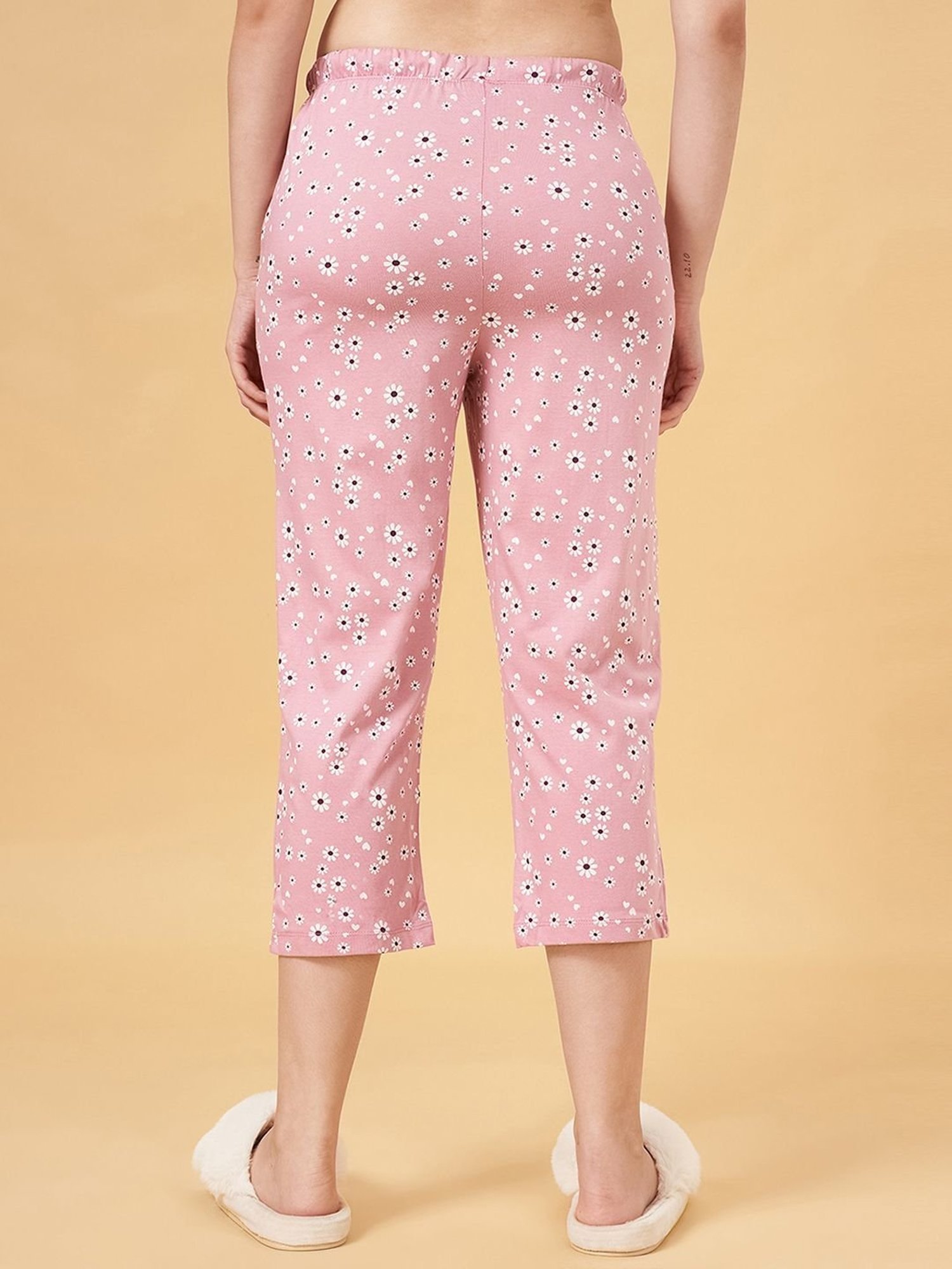 Dreamz by Pantaloons Pink Cotton Printed Capris