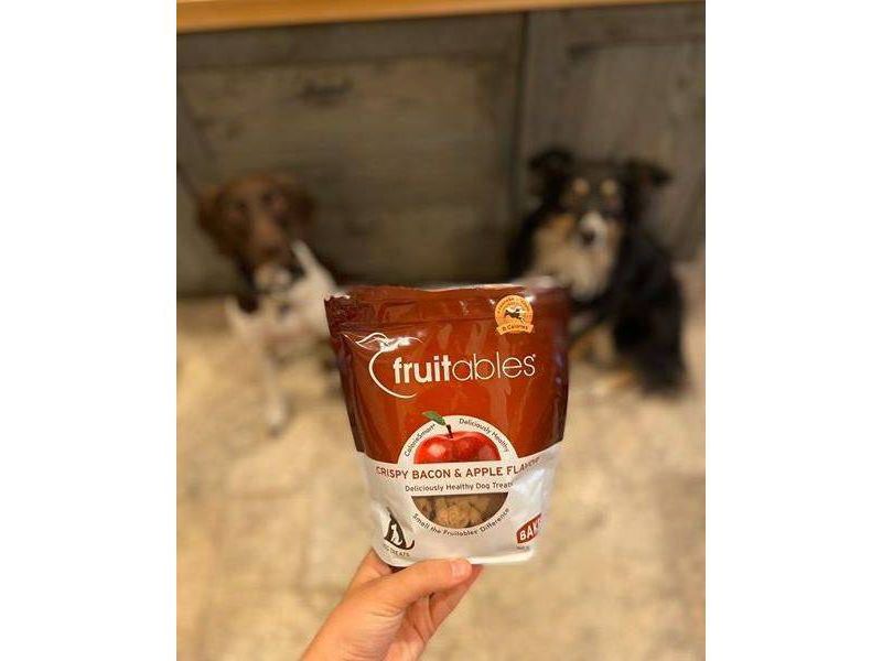Fruitables Baked Cripsy Bacon and Apple Flavor Healthy Low Calorie Dog Treats - 7oz