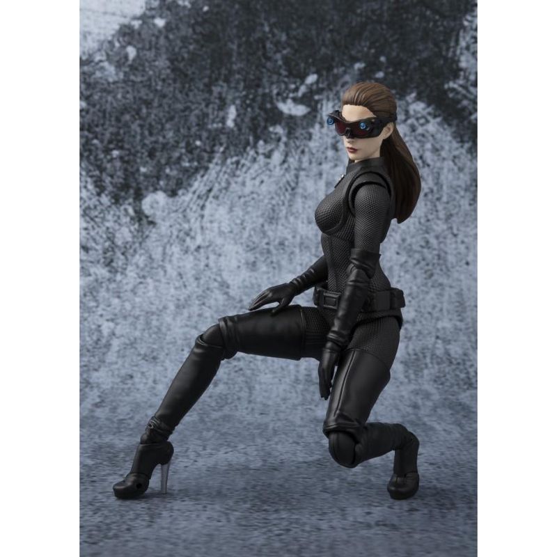 S.H. Figuarts - The Dark Knight - Catwoman Action figures