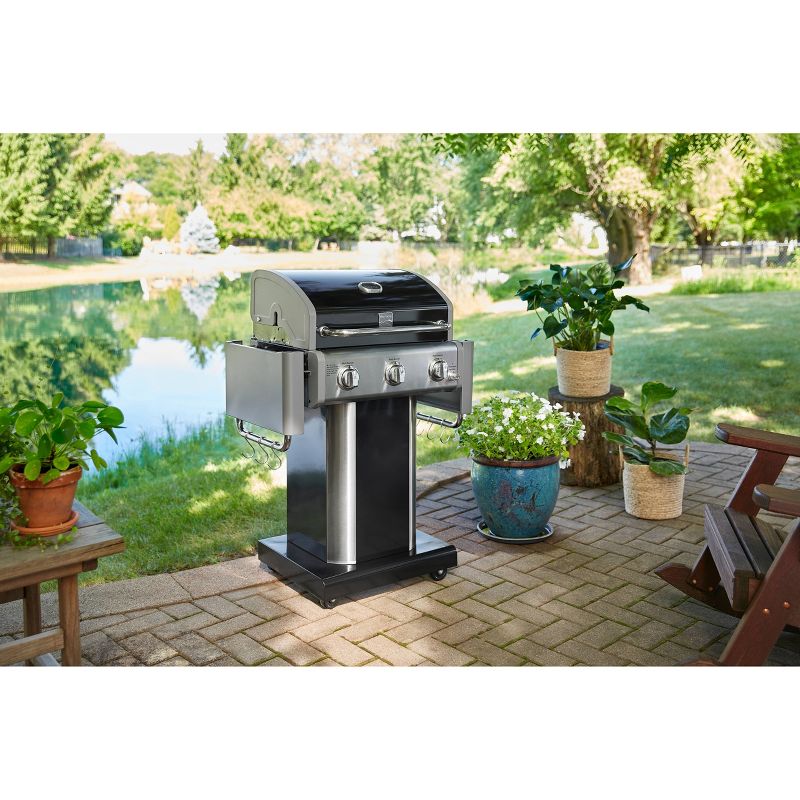 Kenmore 3 Burner Outdoor Patio Gas BBQ Propane Grill PG-4030400LD - Black