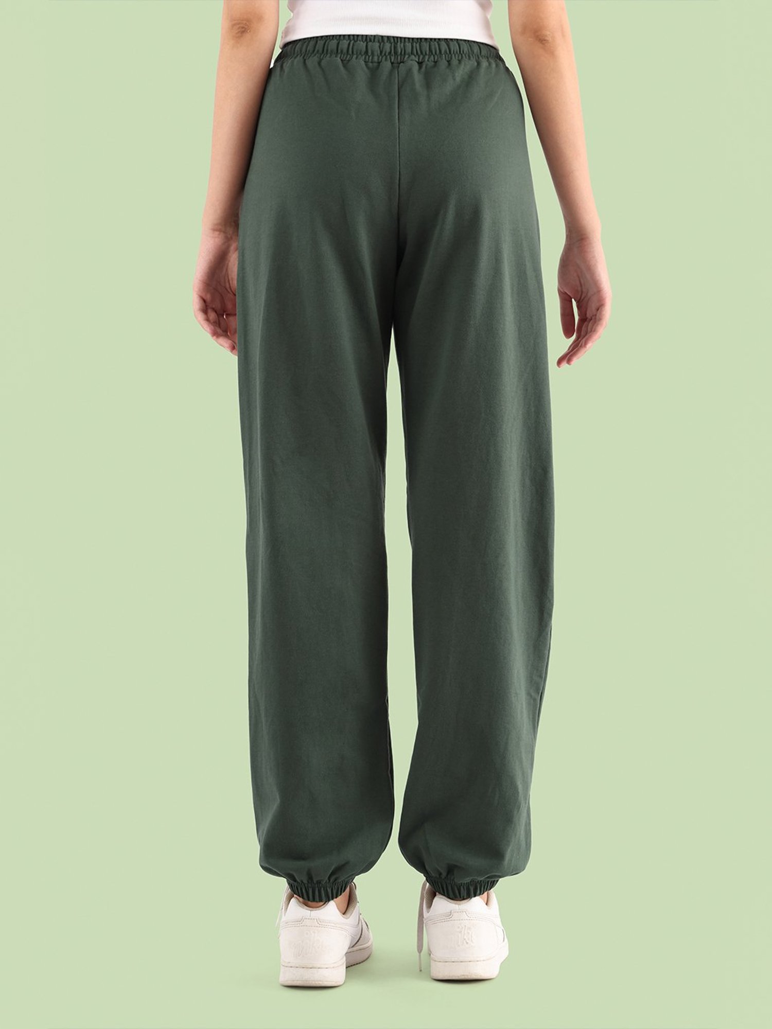 Nite Flite Green Regular Fit Mid Rise Joggers