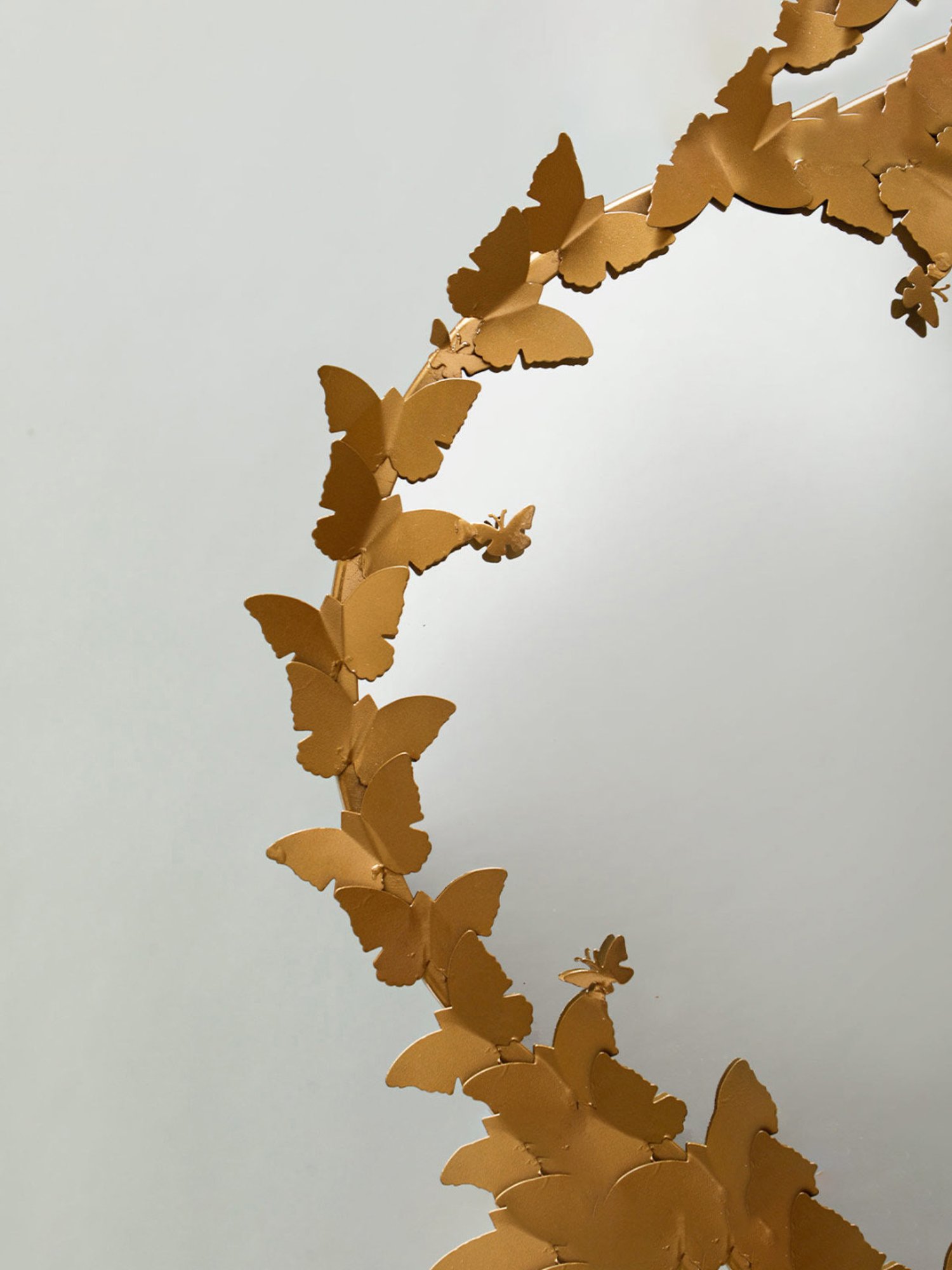 Wallace Table Mirror With Display Tray - Shiraleah