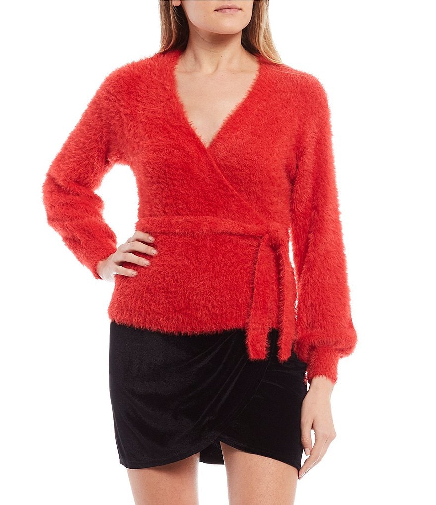 GB Round Neck Fuzzy Eyelash Sweater