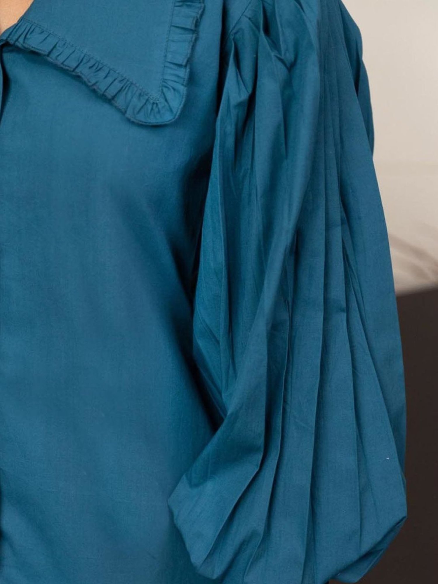 BInfinite Prussian Blue Baloon Sleeve Shirt and White Trousers