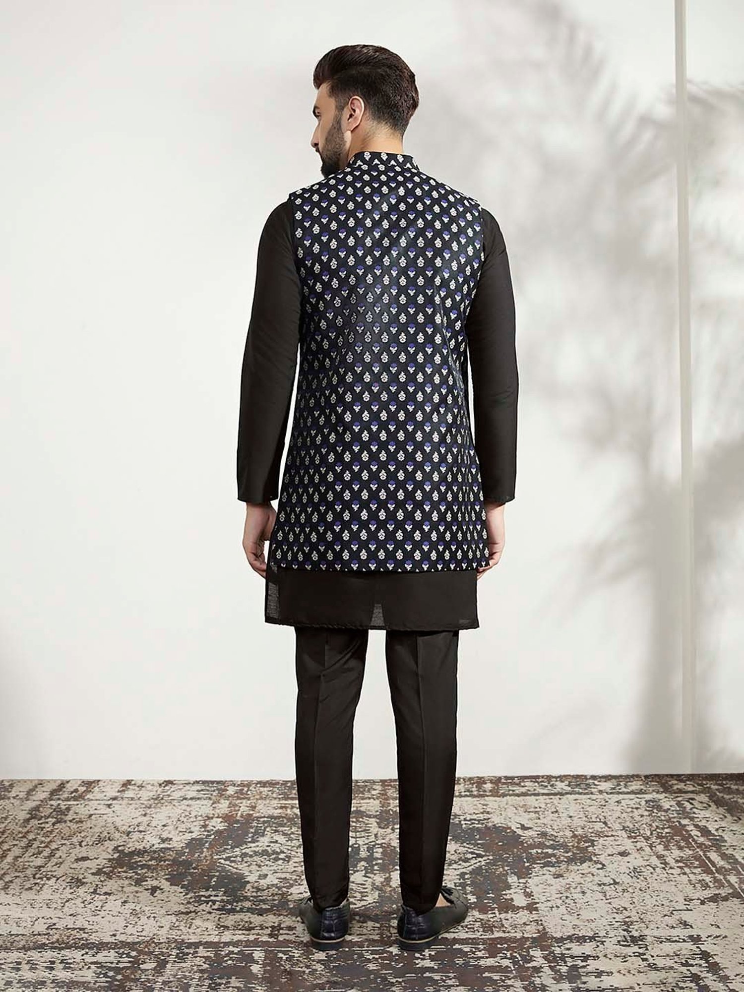 KISAH Black Regular Fit Self Design Kurta & Pants With Nehru Jacket