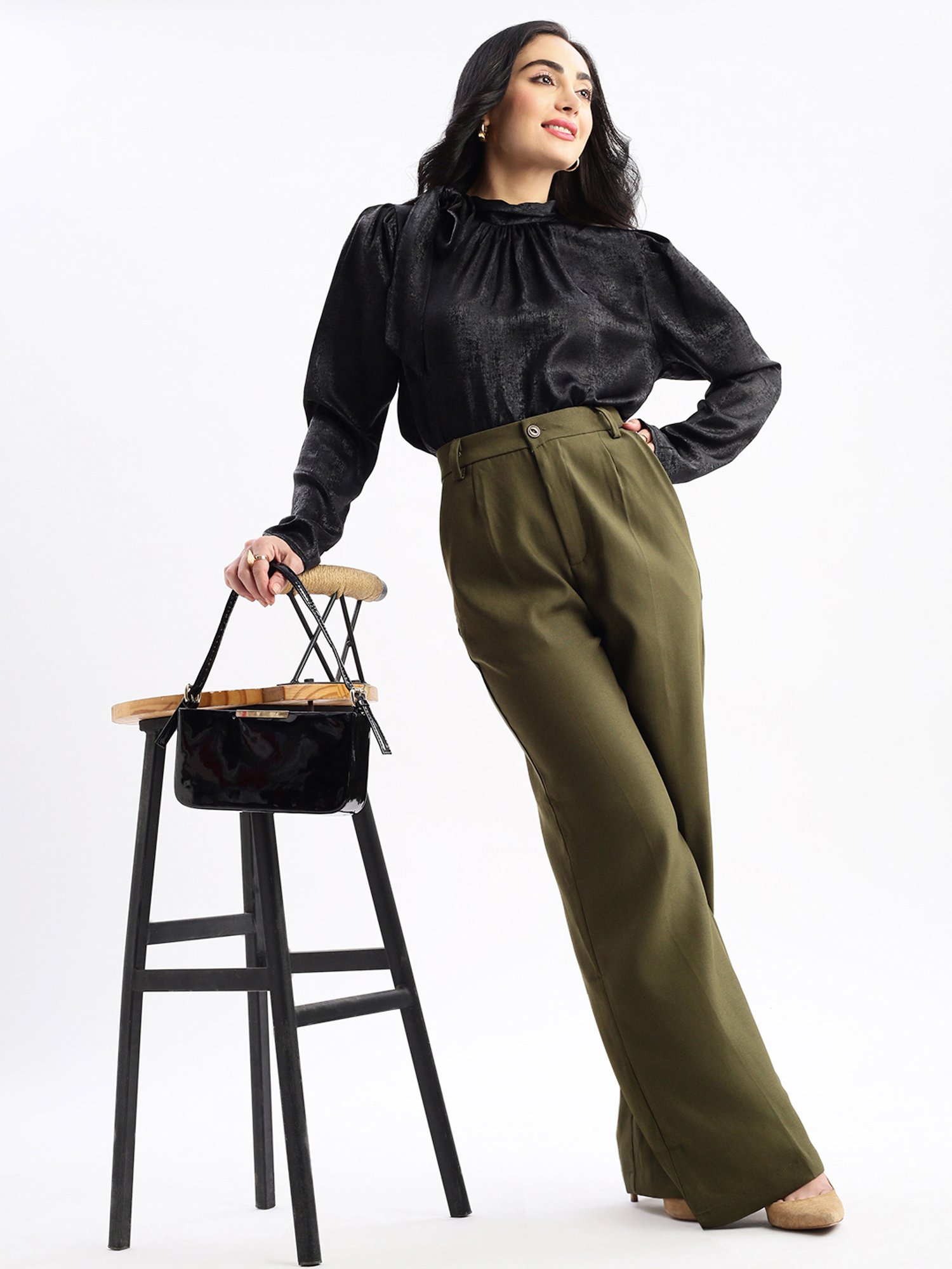 SHOWOFF Black Regular Fit Top