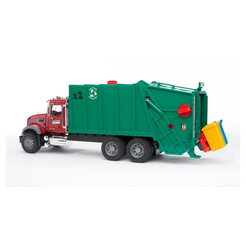 Bruder Toys MACK Granite Garbage Truck - 1/16 Scale Realistic, Functional Toy Garbage Collection Vehicle