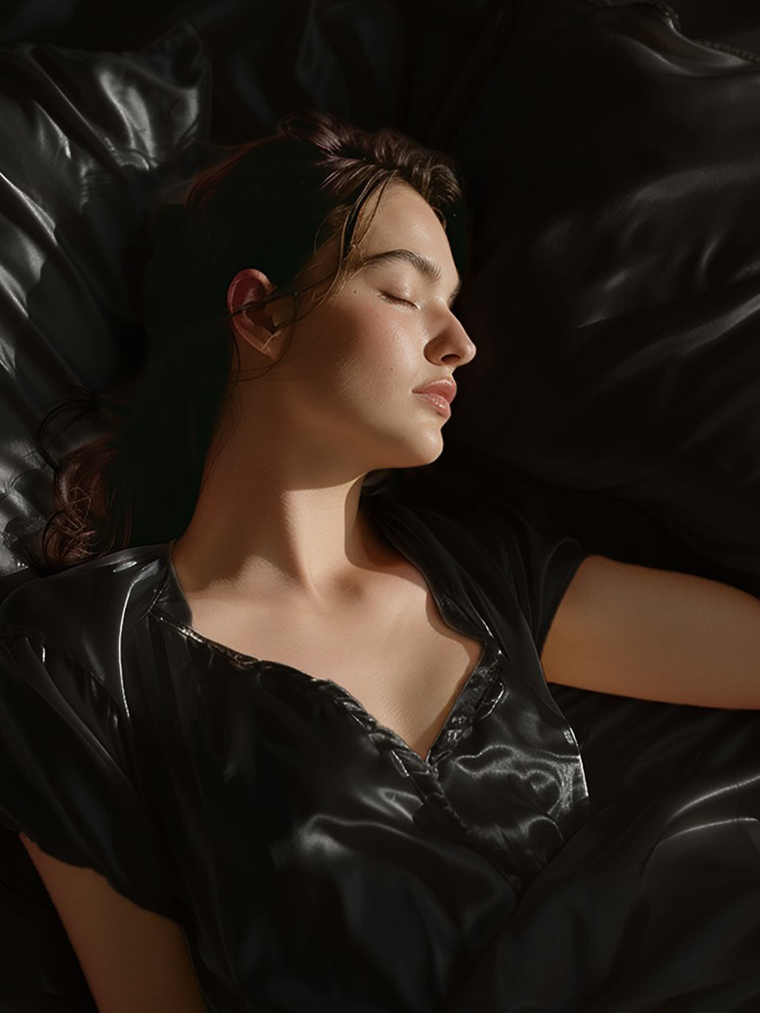 Stoa Paris Date Night Black Polyester 300 TC King Bedsheet with 2 Pillow Covers