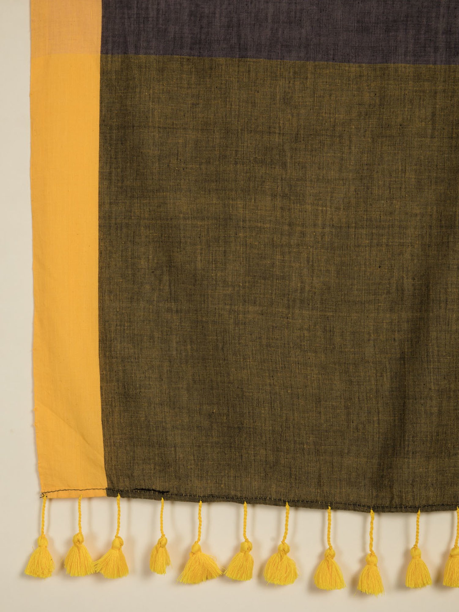 Suta Yellow & Grey Pure Cotton Saree Without Blouse