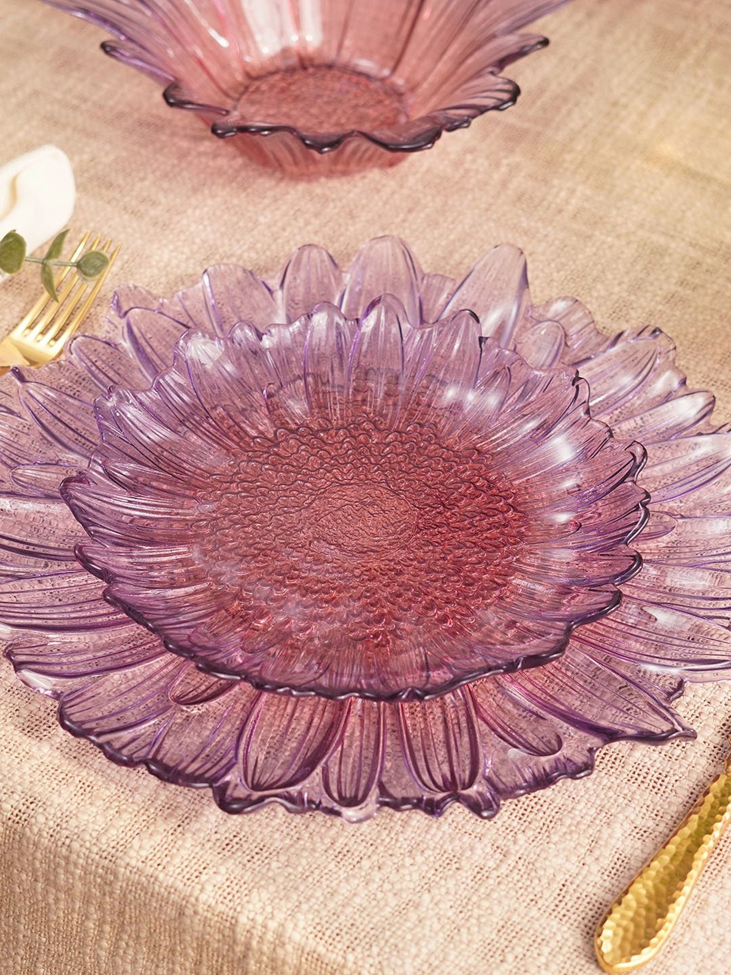 Pure Home and Living Pink Glass Dessert Plates