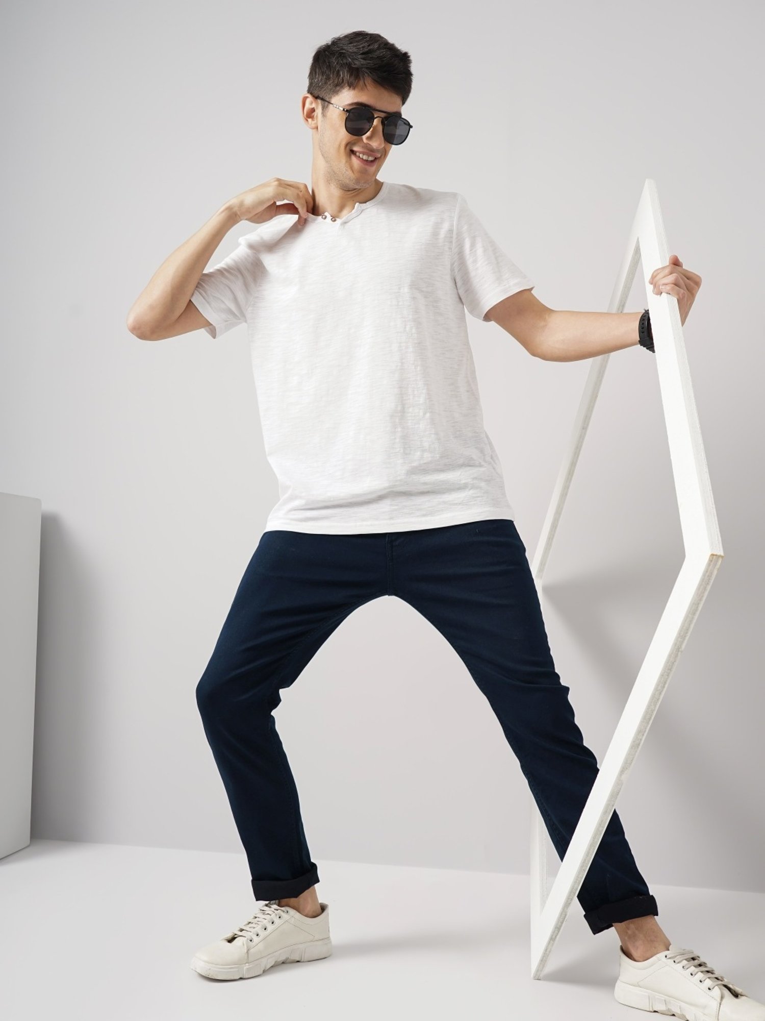 Celio White Cotton Regular Fit Henley T-Shirt