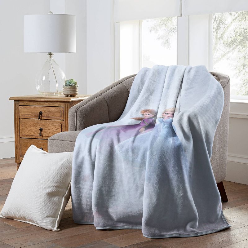 Disney Frozen 2 Forest Sisters Rachel Throw