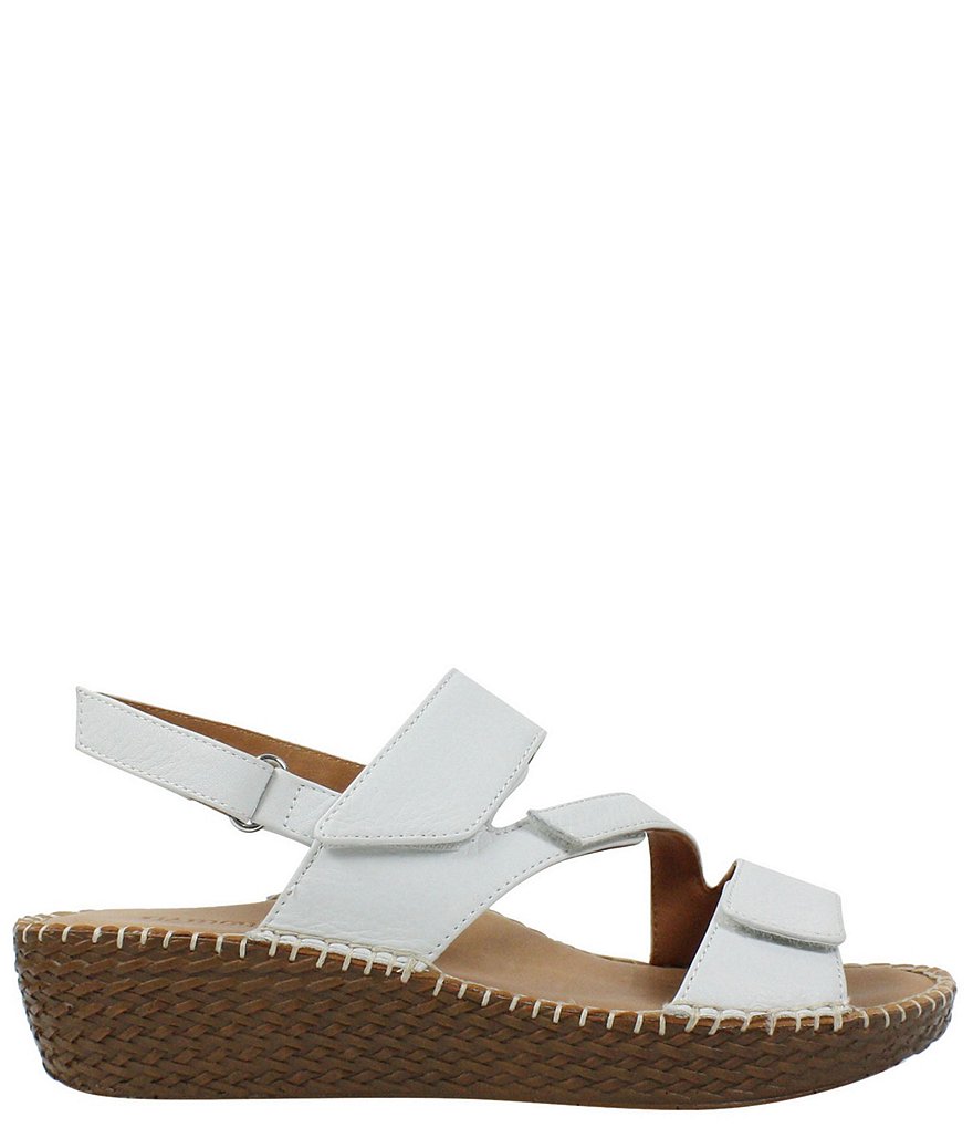 L'Amour Des Pieds Yamona Leather Wedge Sandals