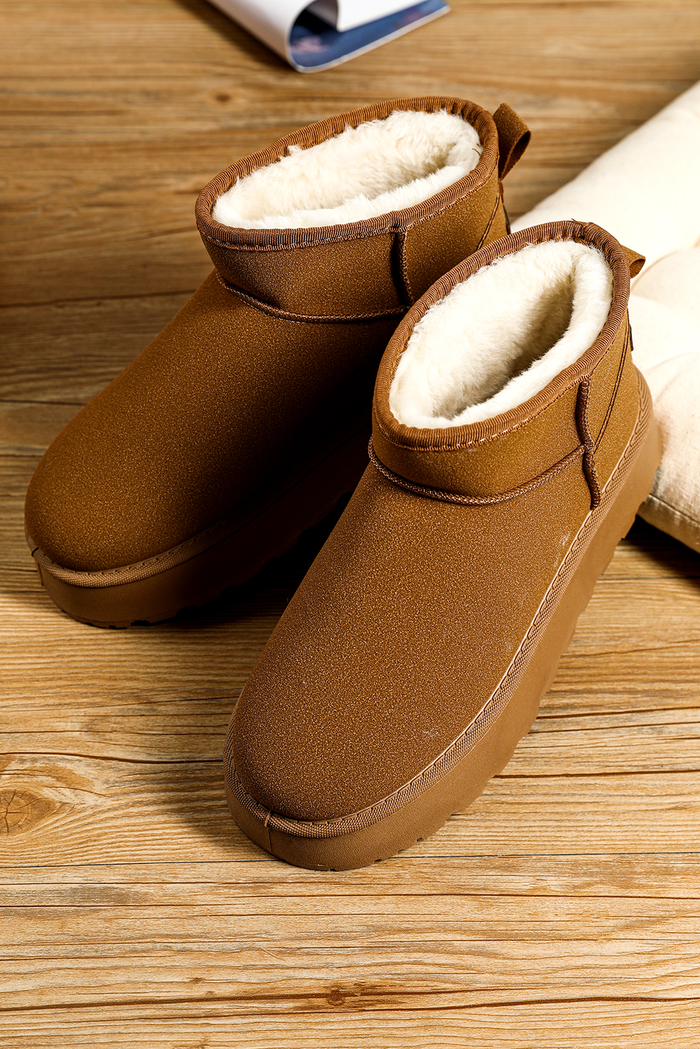 Bagatt Women's Fiona Black Chelsea Boots