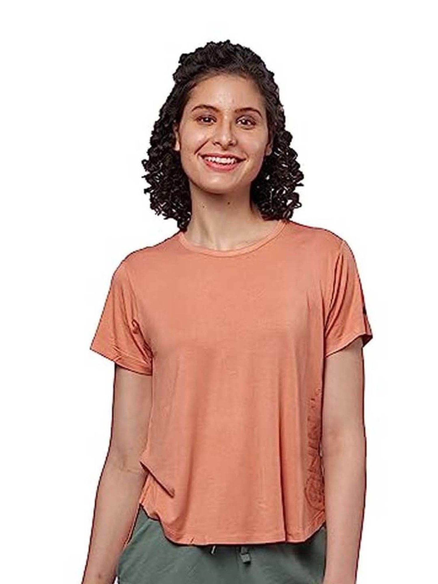 Domin8 Women High Slit Yoga Top