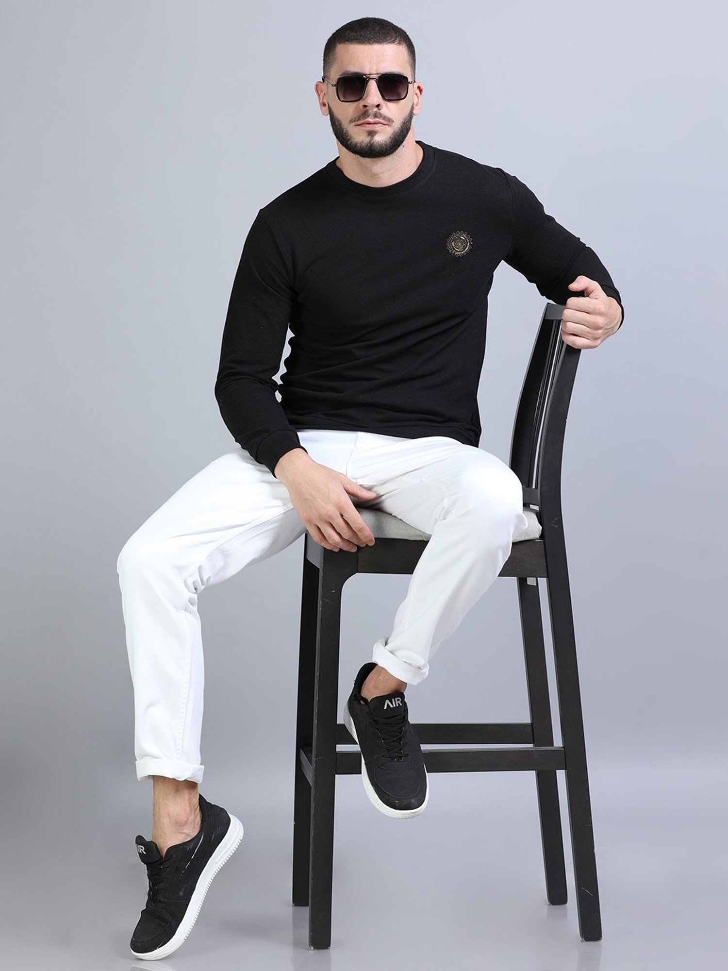 Forca Black Regular Fit Printed Sweatshirt