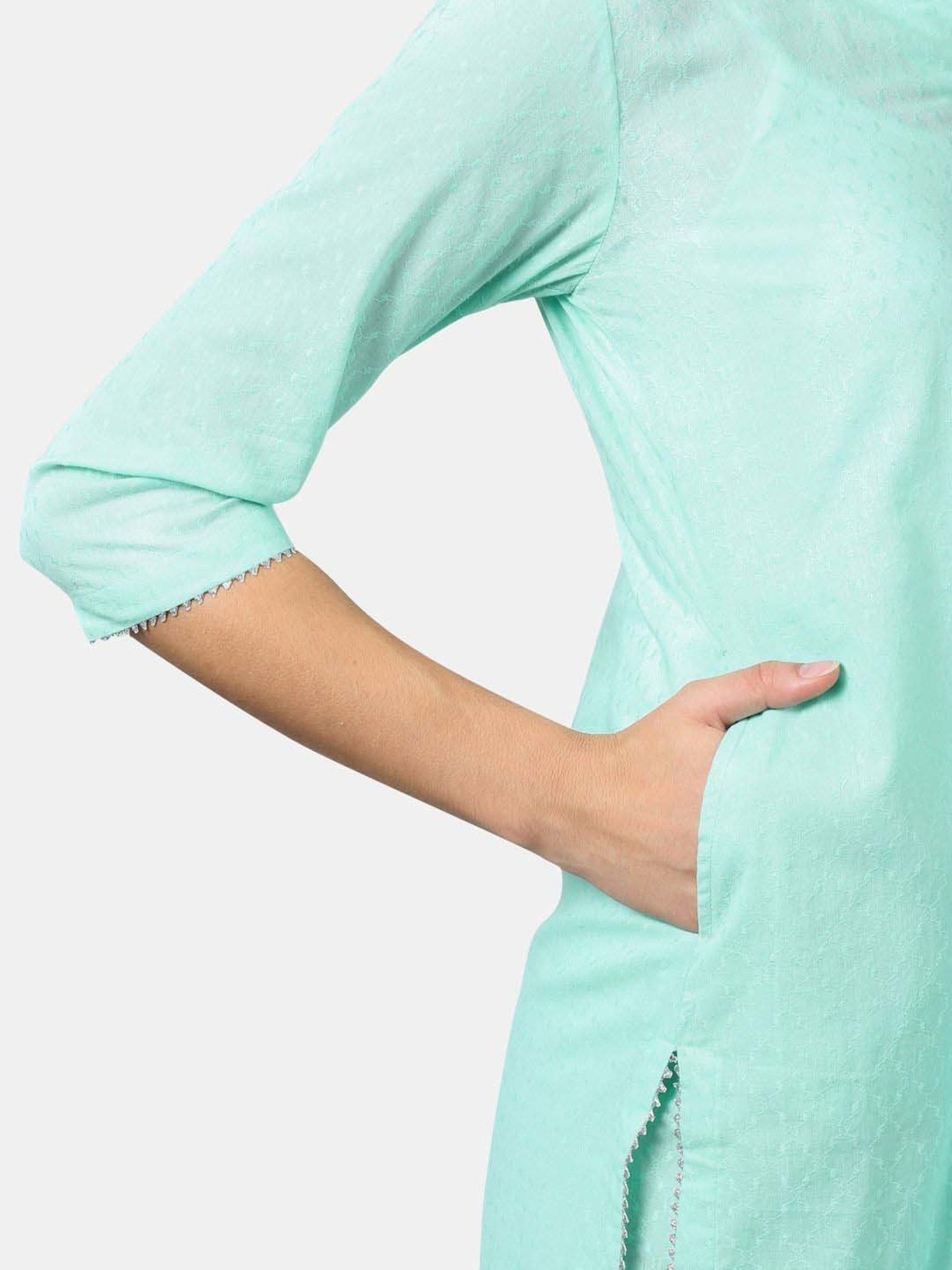 DART STUDIO Green Cotton Embroidered Straight Kurta