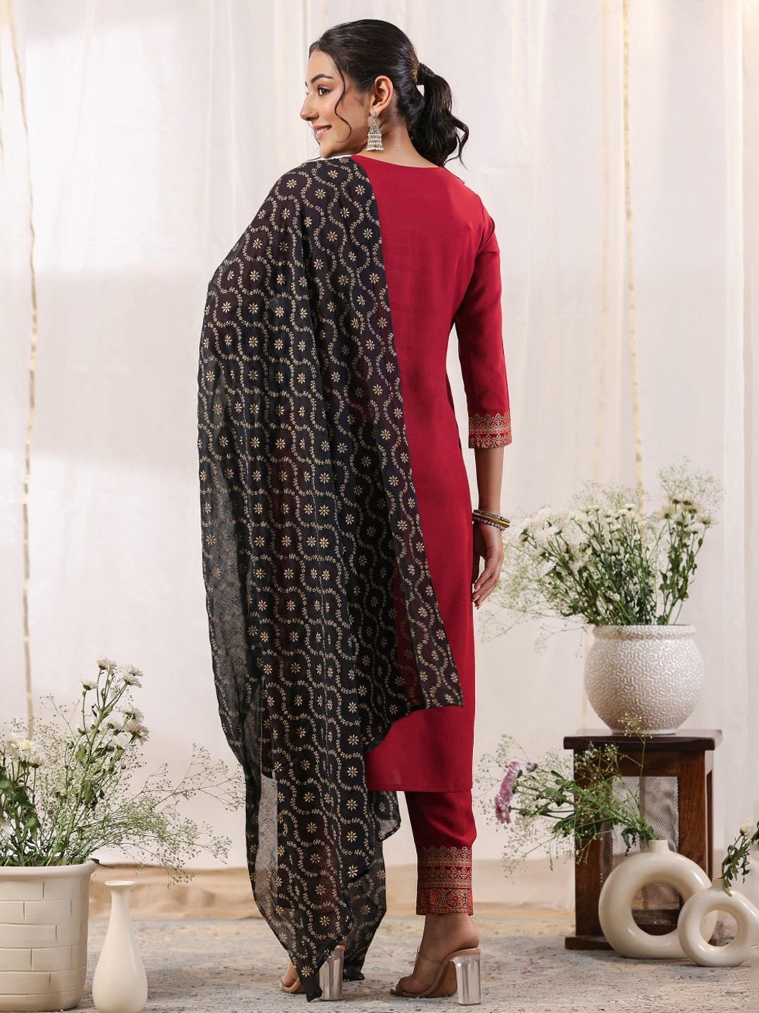 Anubhutee Maroon & Black Printed Kurta Pant Set With Dupatta