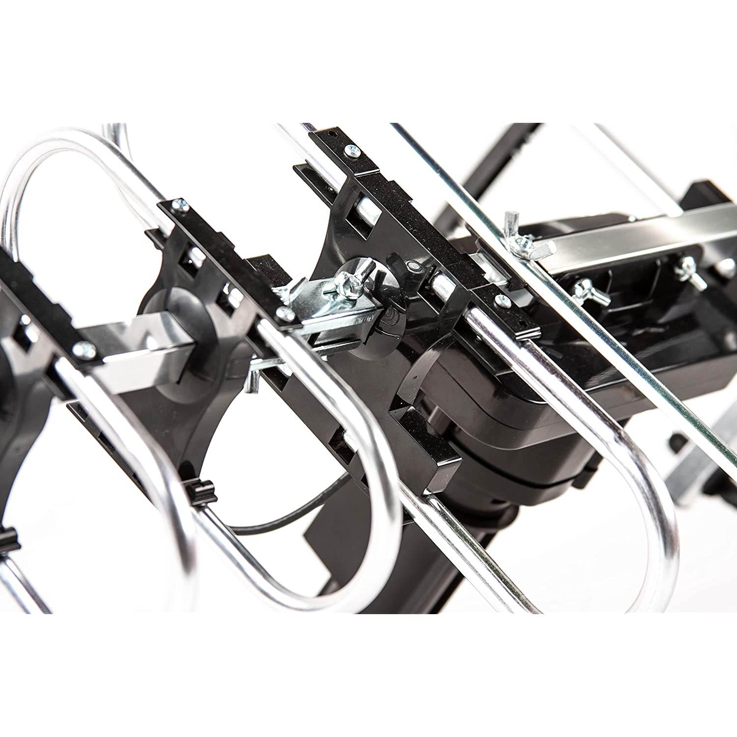 FiveStar Outdoor HD TV Antenna 2019 Newest Model Up to 200 Miles Long Range with Motorized 360 Degree Rotation, UHF/VHF/FM Radio with Infrared Remote Control Advanced Design