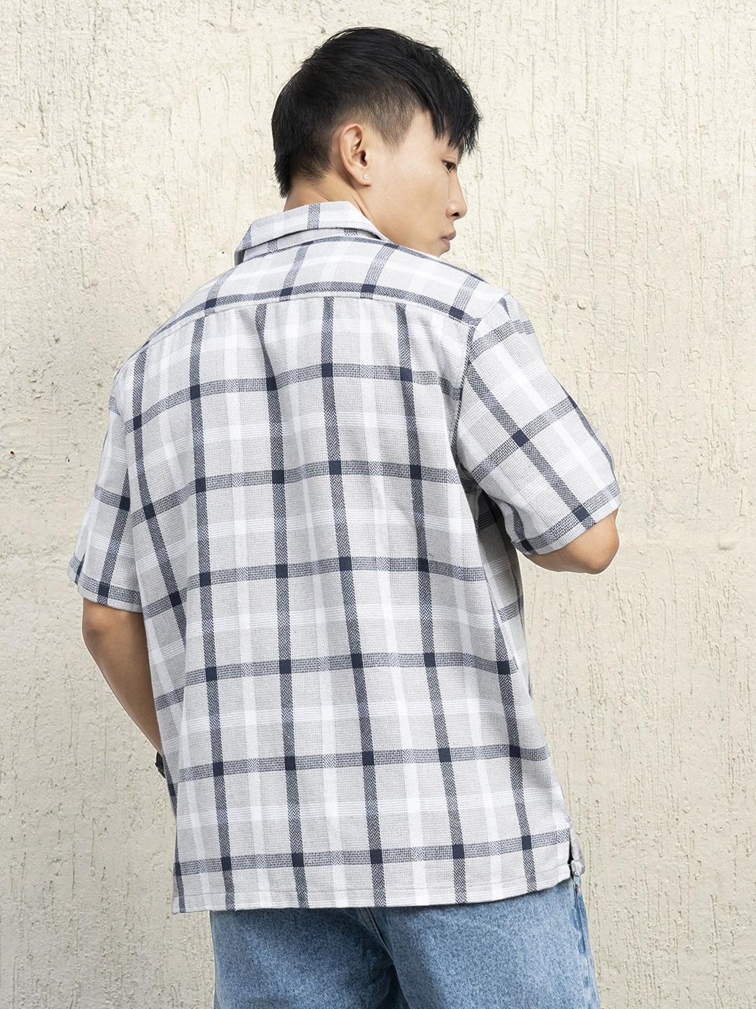Hubberholme Men Cotton Short Sleeves Oversized Checked Shirt 7