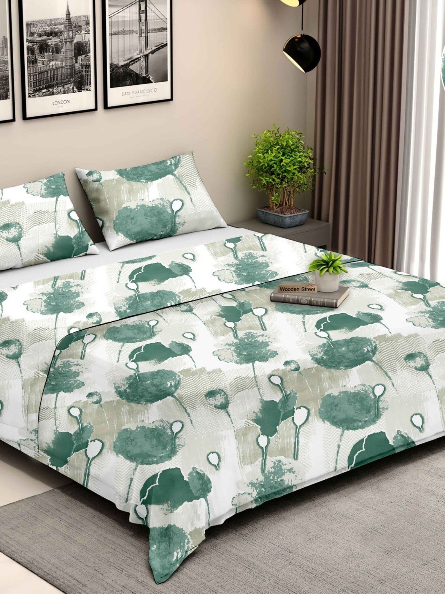 Ariana Rome Floral Green 210 TC Cotton Super king Bedsheet with 2 Pillow Covers