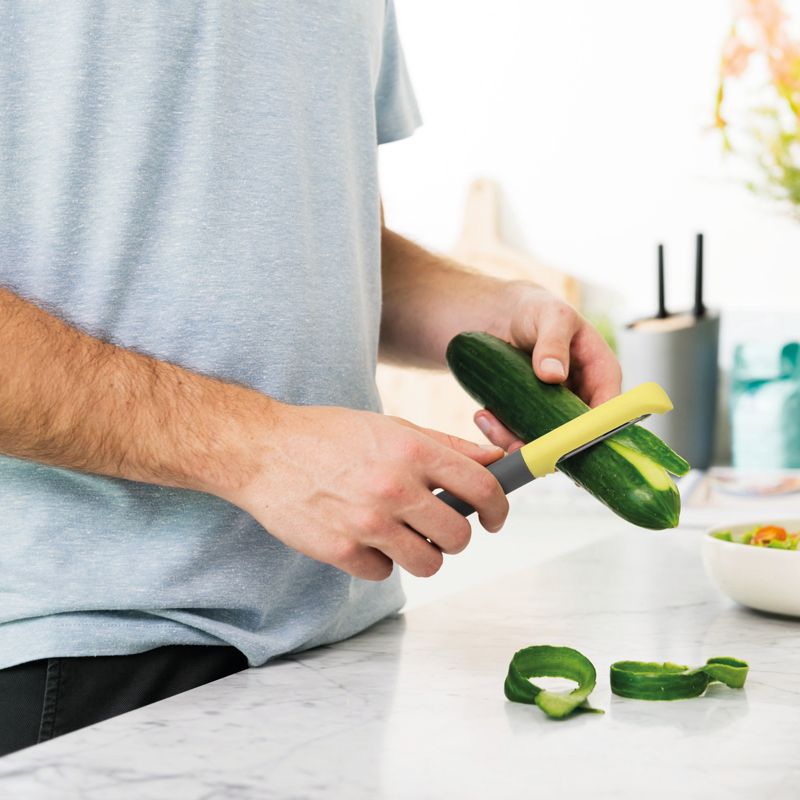 BergHOFF Leo 6.75" Stainless Steel Straight Peeler, Yellow