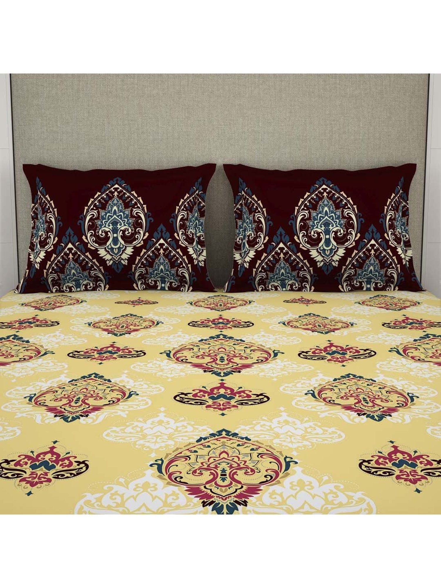 Welspun Moments Printed Beige Cotton Queen Fitted Bed Sheet with 2 Pillow Covers