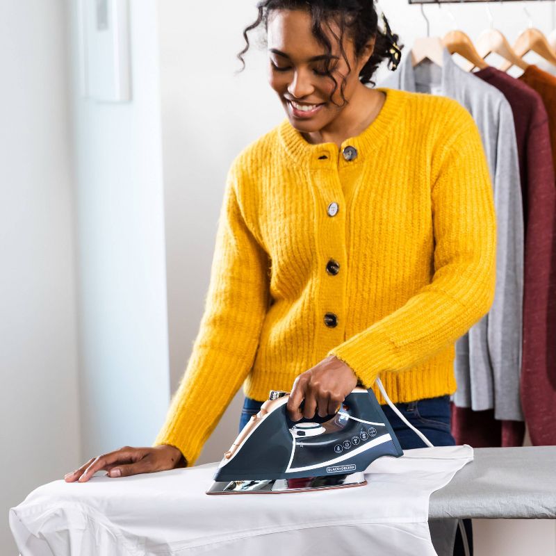 Conair Complete Steam Folding Compact Garment Steamer GS36X