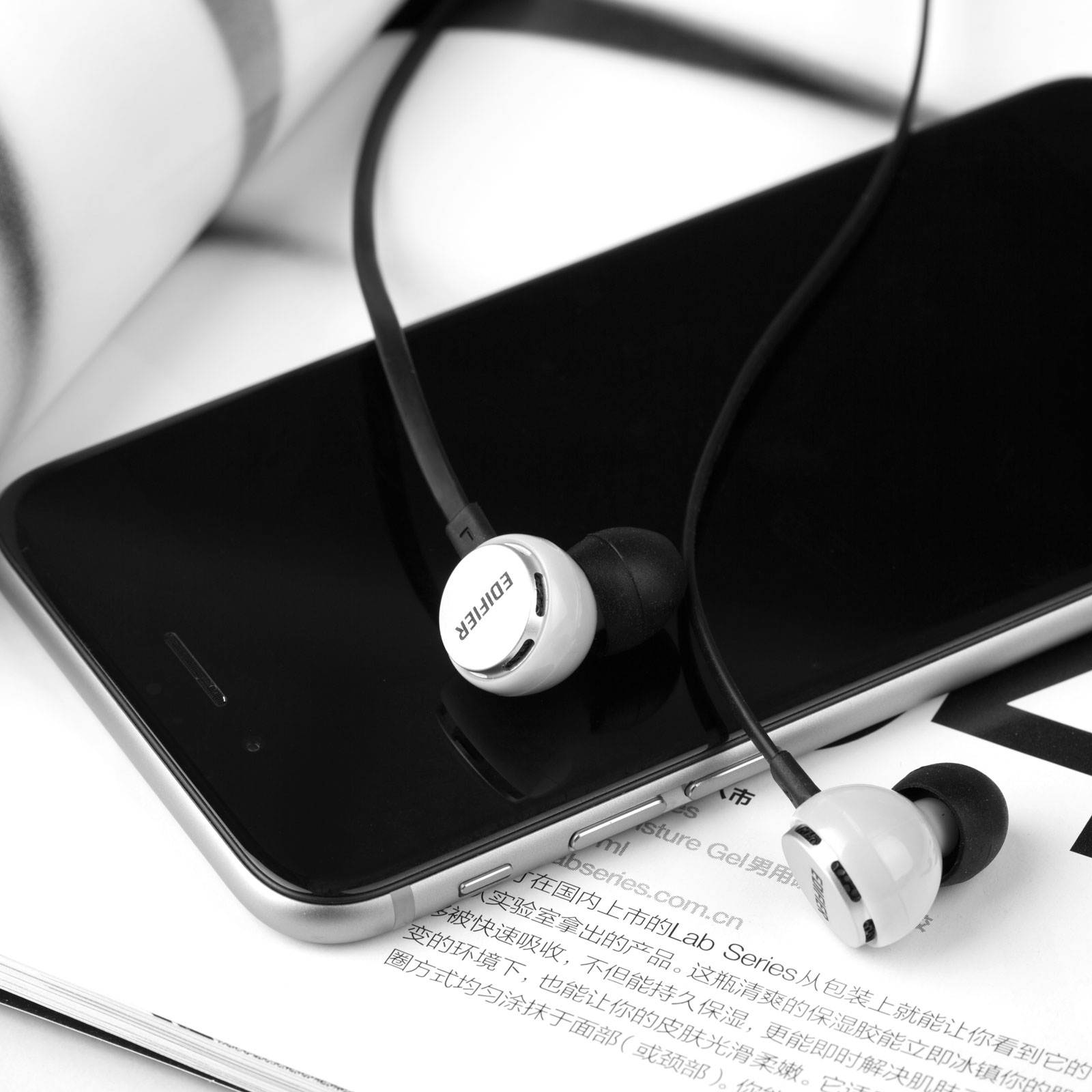 Edifier P293 Earbud Earphone IEM In Ear Monitor Headphone Cellphone Headset with Mic and Remote - Green