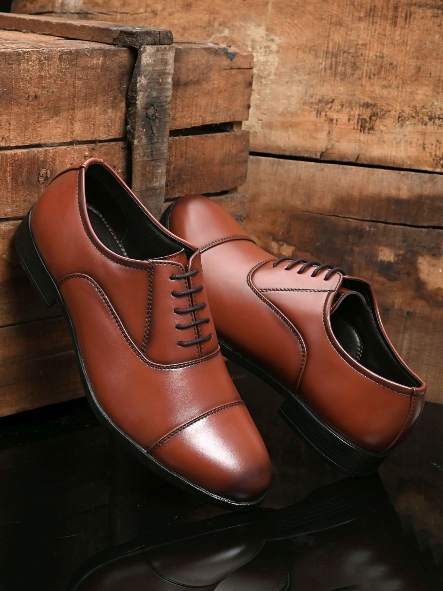 Giorgio Men's Tan Oxford Shoes