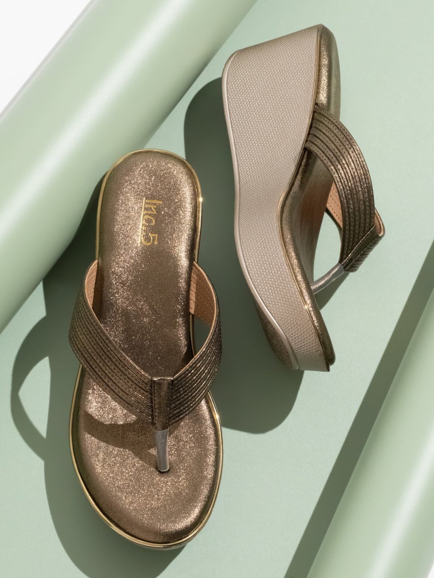 Inc.5 Women's Antique Gold Thong Wedges