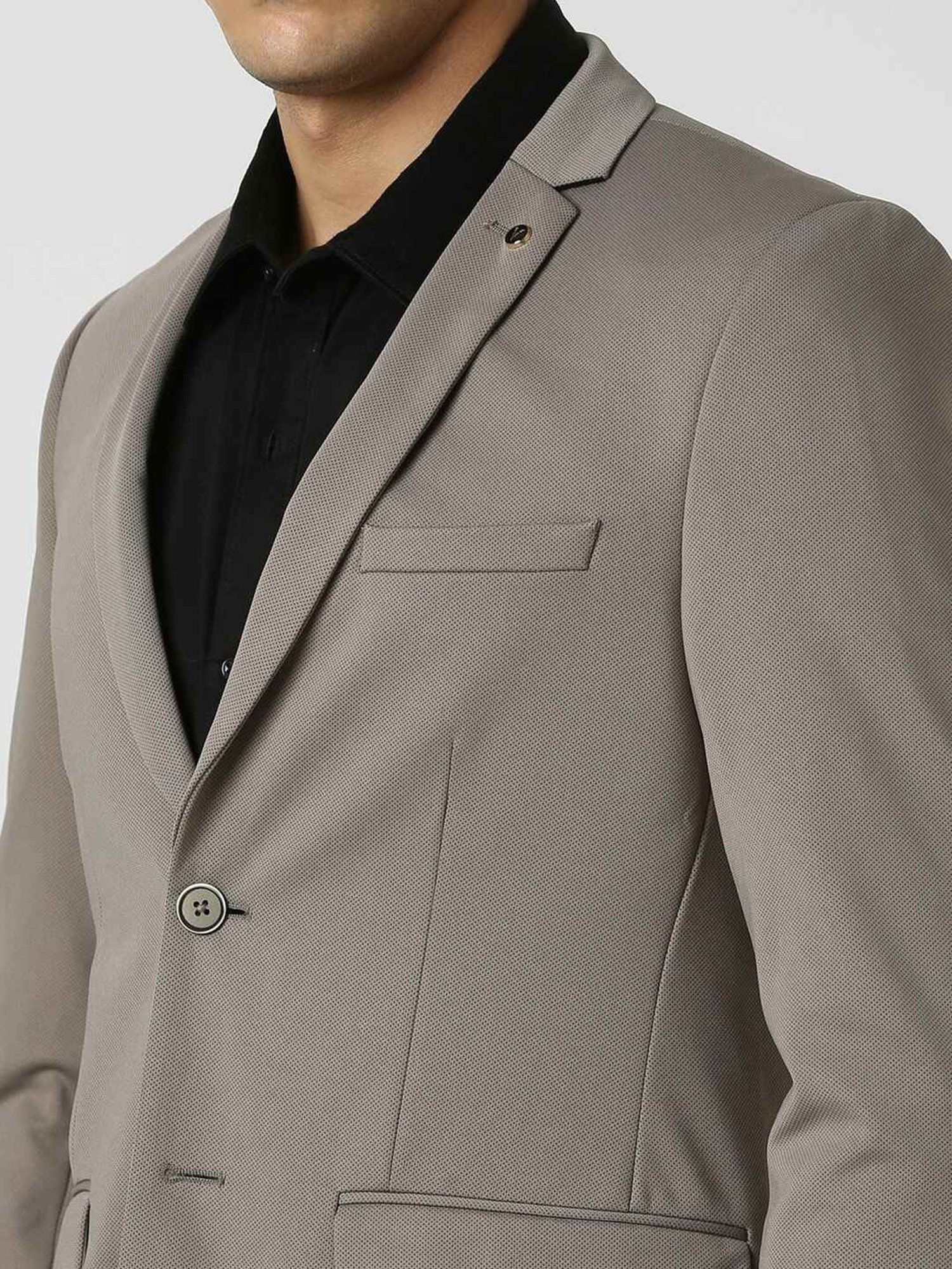 Arrow Sports Green Regular Fit Texture Waistcoat