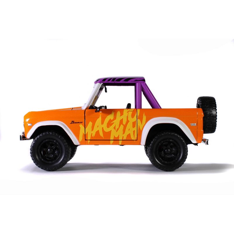 Jada Toys Hollywood Rides 1973 Ford Bronco WWE Macho Man Die-Cast Vehicle 1:24 Scale