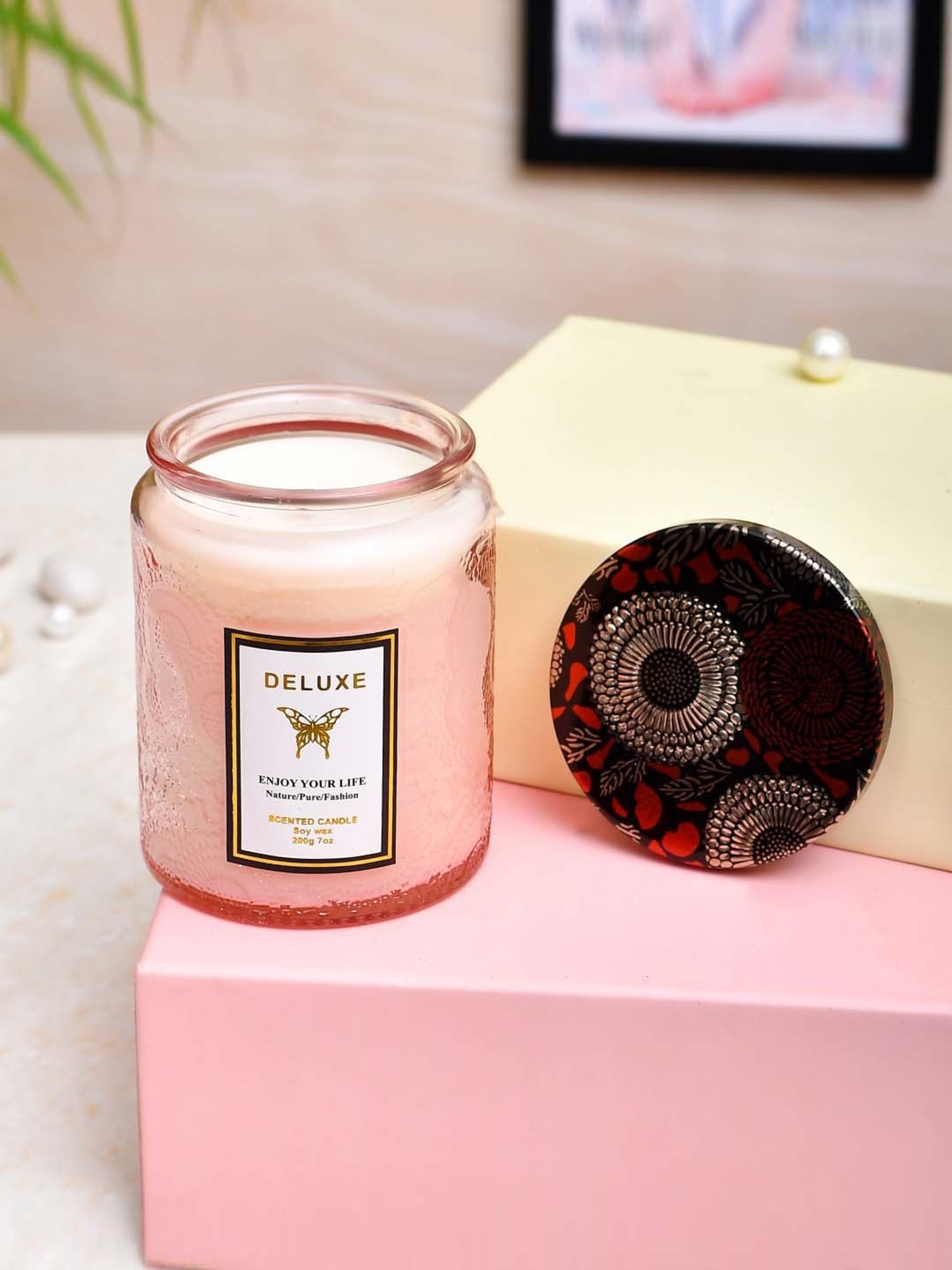 Lidded Glass Jar Crackling Wooden Wick Teak and Moss Candle - Nature's Wick