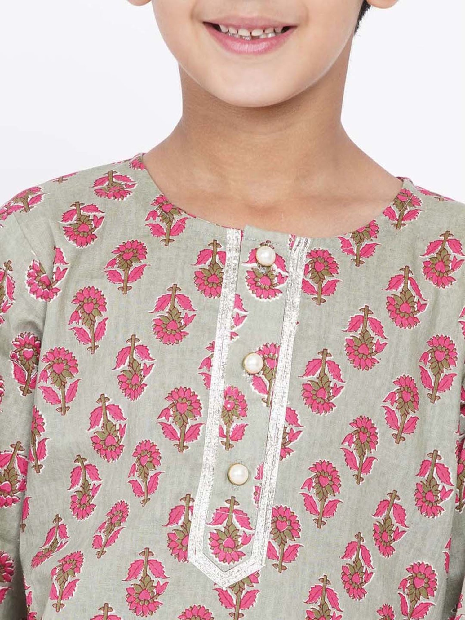 Little Bansi Kids Green & Cream Cotton Floral Print Full Sleeves Kurta Set