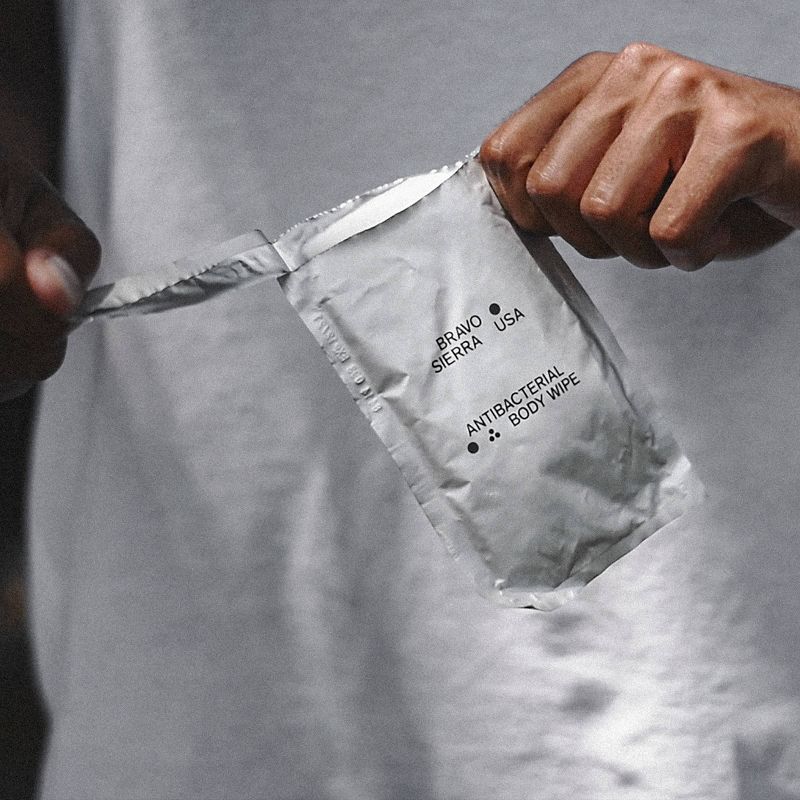 Bravo Sierra Antibacterial Body Wipes - 10ct