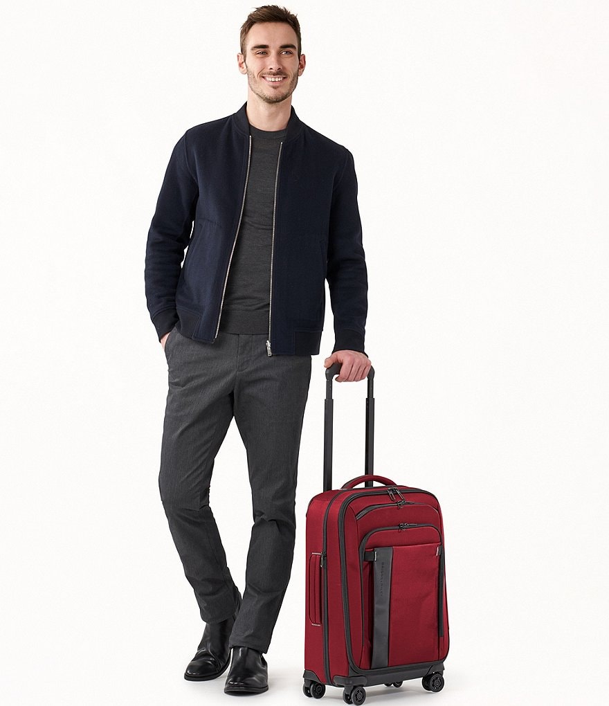 Briggs & Riley ZDX 22#double; Carry-On Expandable Spinner