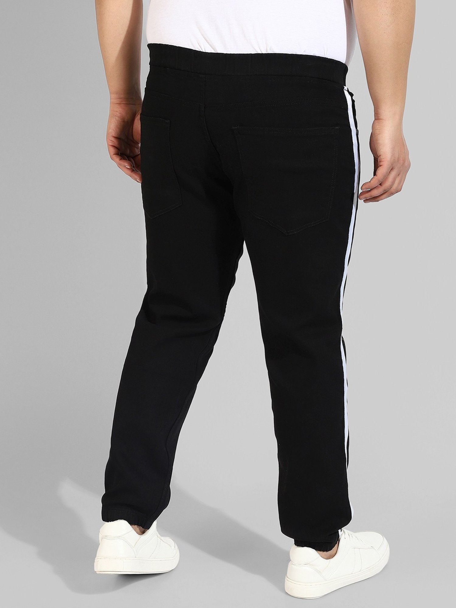 Instafab Plus Black Regular fit Plus Size Jeans