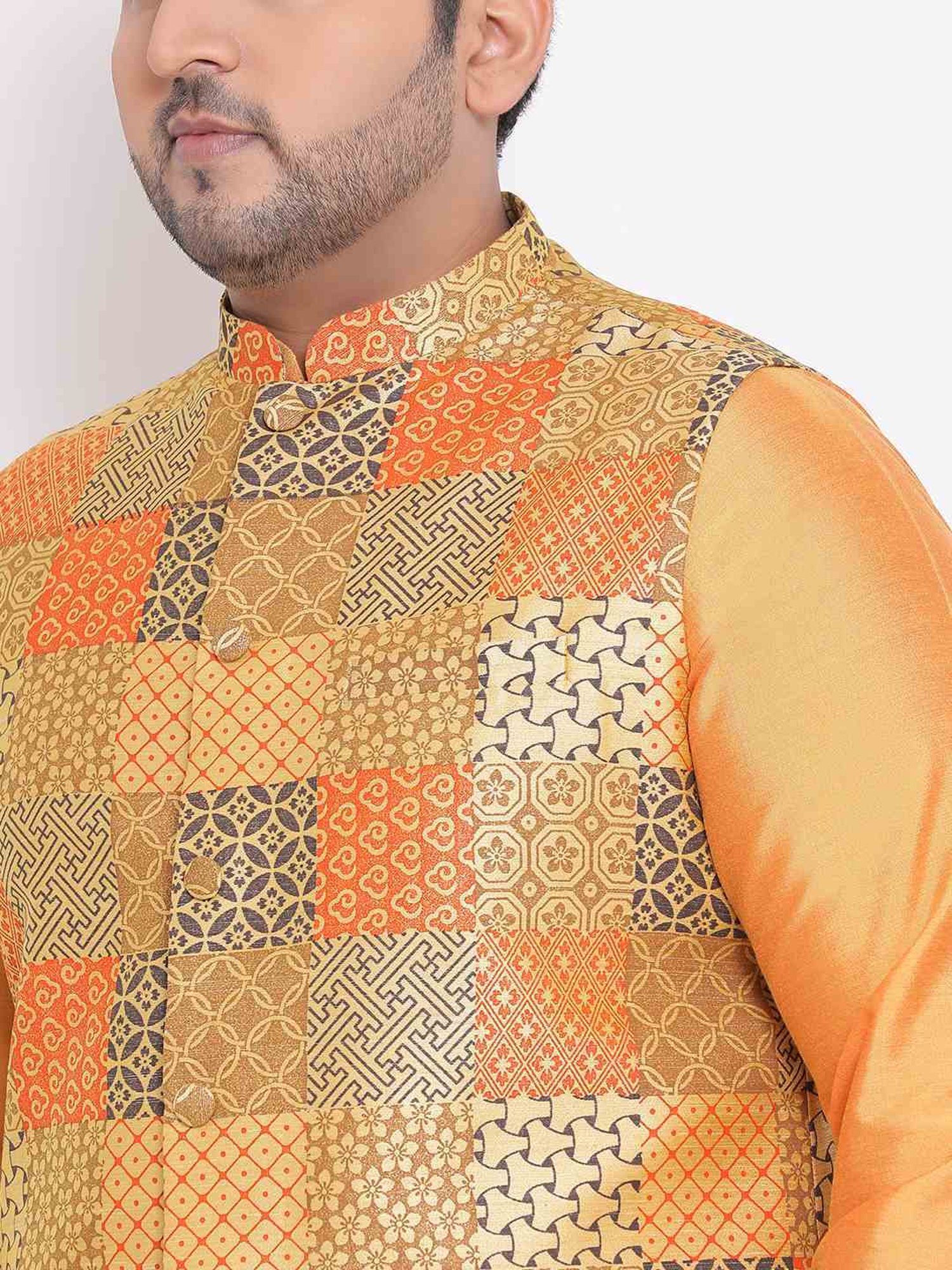 KISAH PLUS Yellow Regular Fit Printed Kurta Set With Jacket