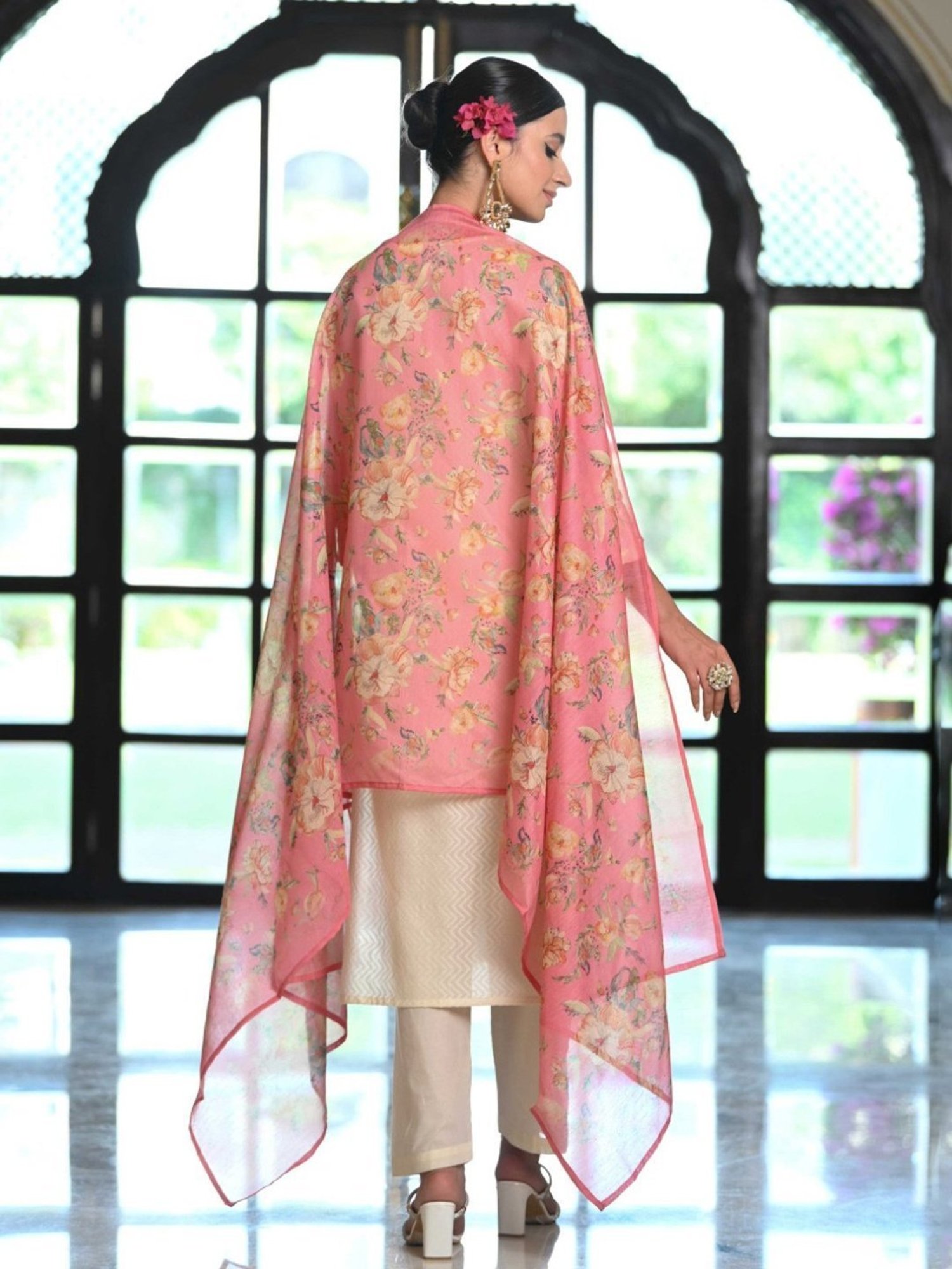 Mahee Jaipur Beige Navaazish Embroidered Kurta with Floral print Dupatta