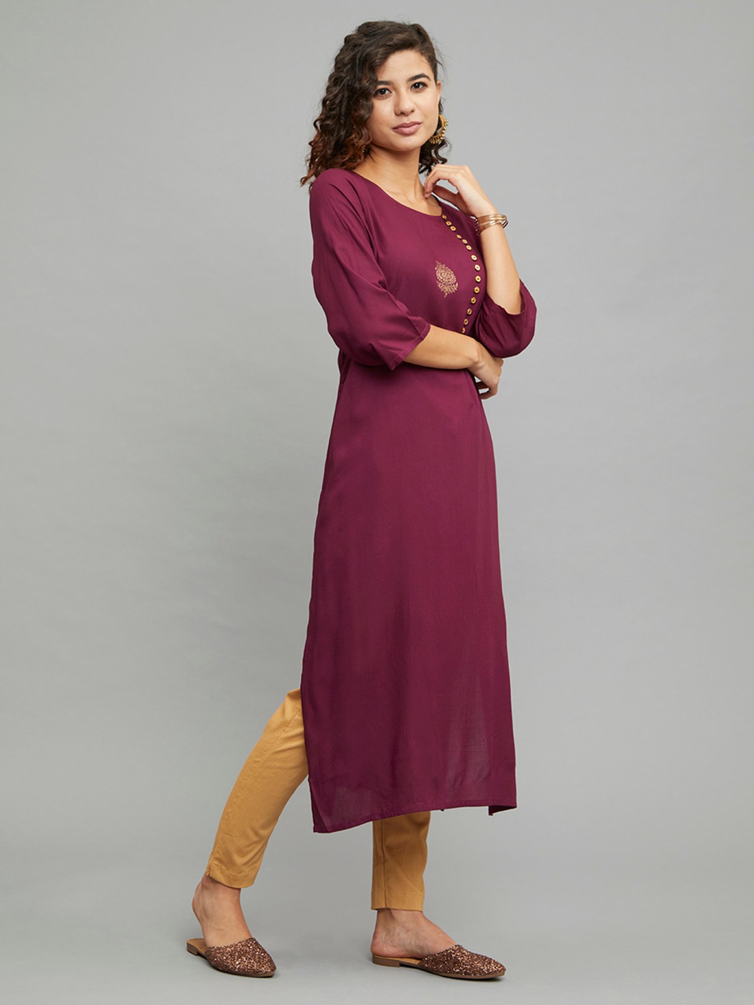 paislei Burgundy A Line Kurta