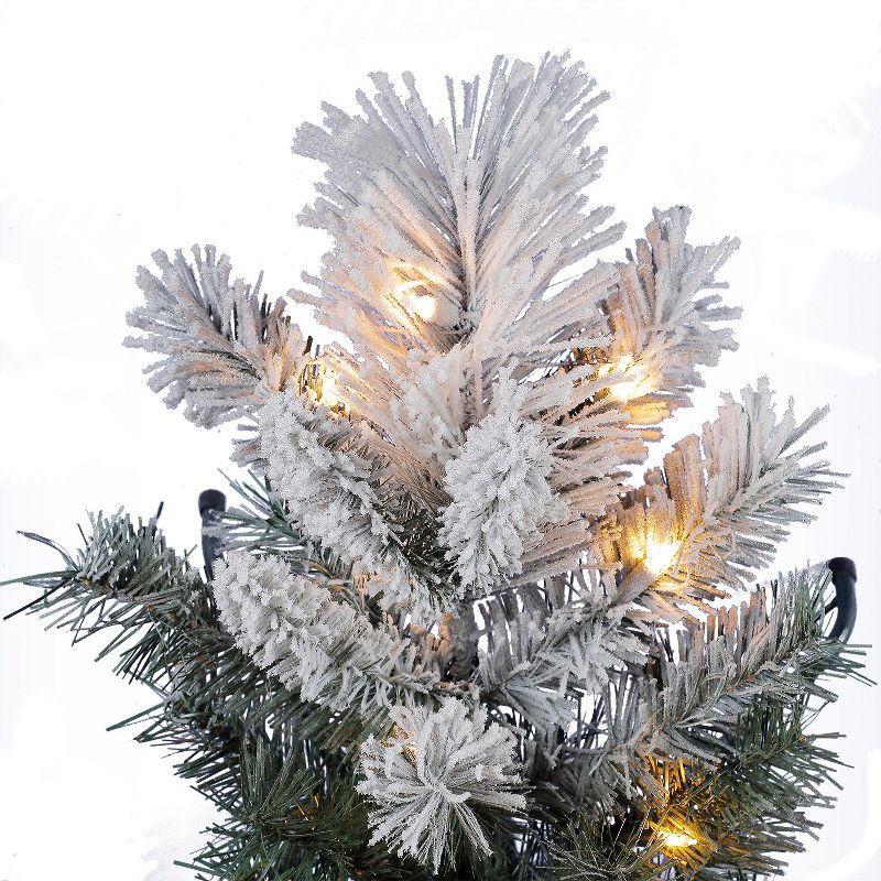 Home Heritage Snowdrift Spruce 7.5 Foot Flocked Christmas Tree with White Lights