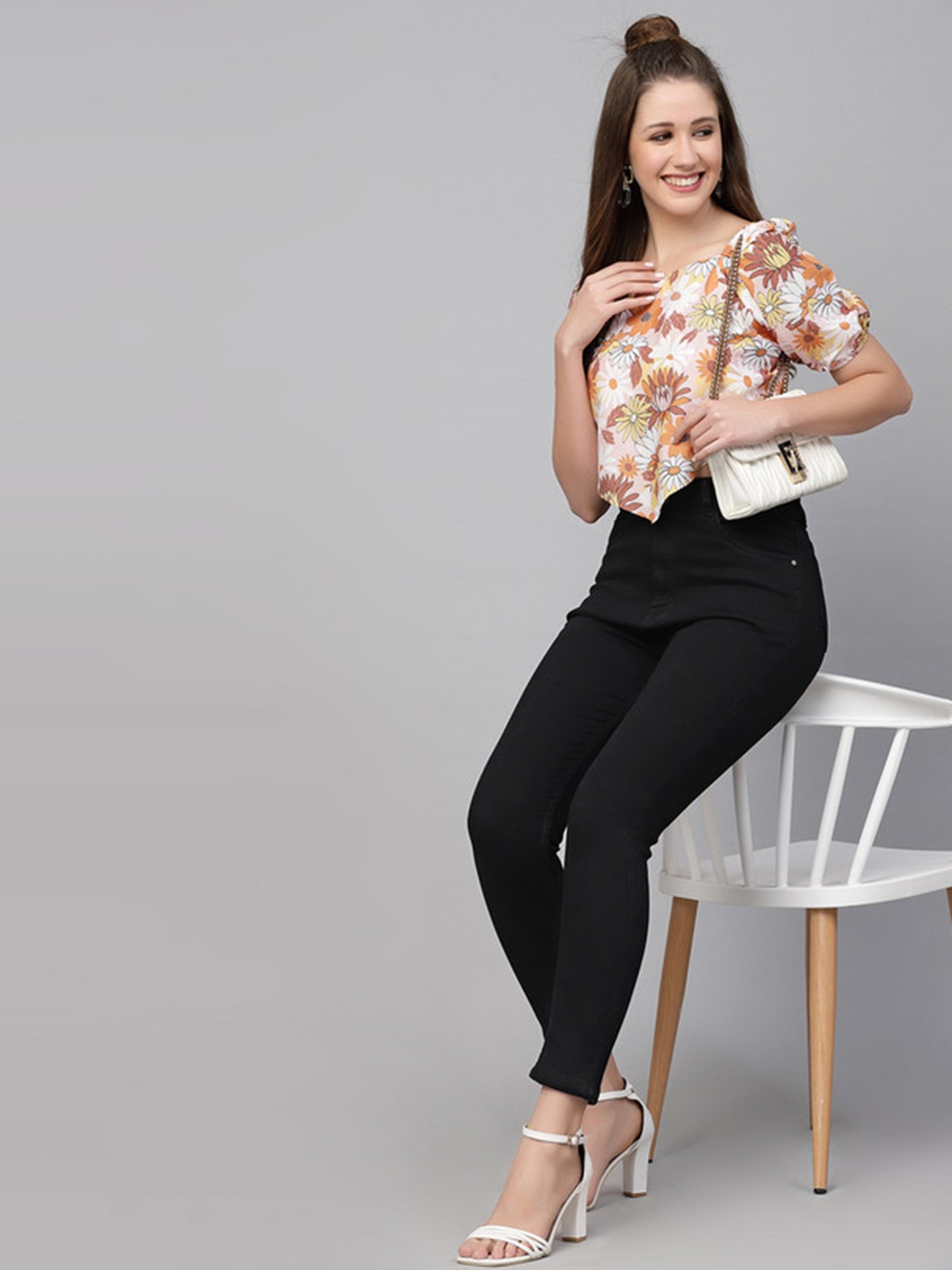 SELVIA Multicolor Floral Print Crop Top